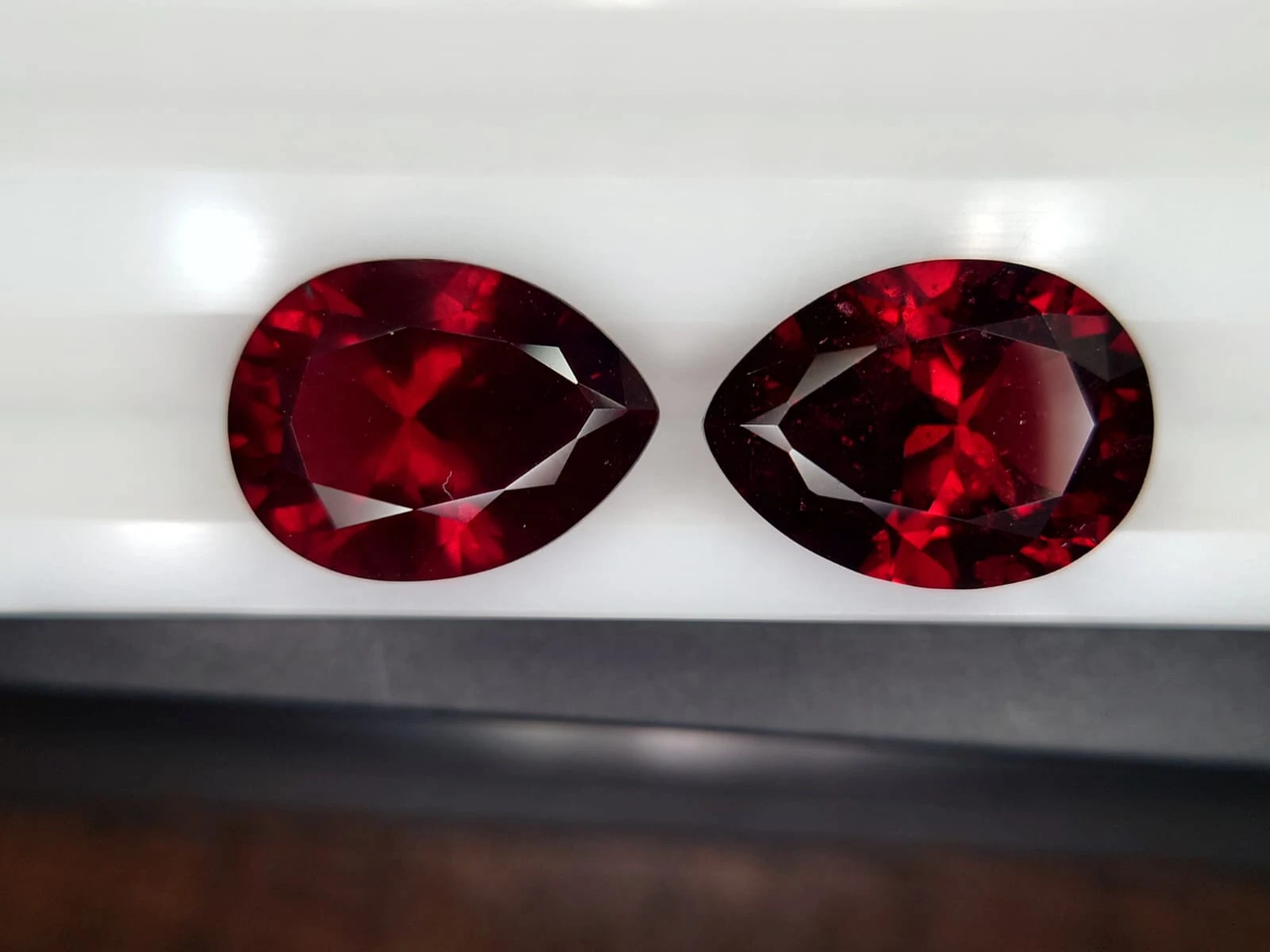 12.63ct Natural Malaya Garnet Earring Pair Pear cut from Tanzania — view 1